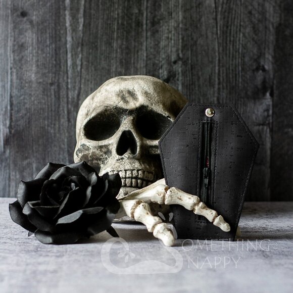 Something Snappy Love Me Dead Small Black Cork Coffin Wallet - Picture 2 of 2